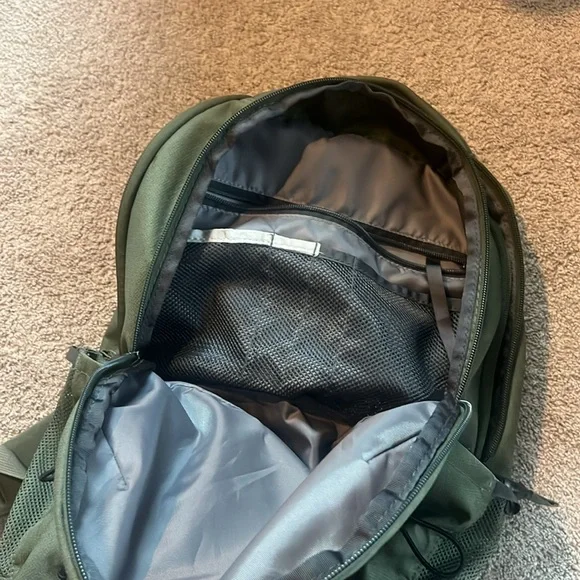 The North Face Jester Backpack - Picture 4 of 4